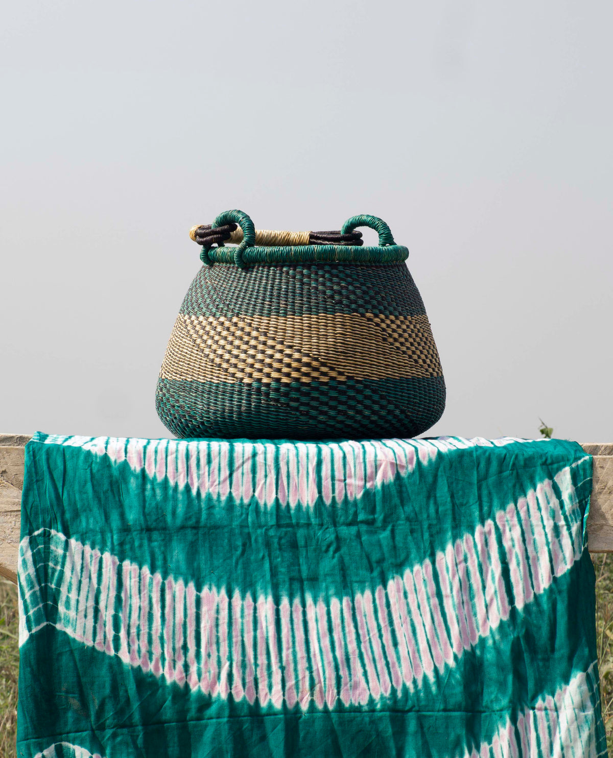 Zoore Check Check Peacock Pattern Basket